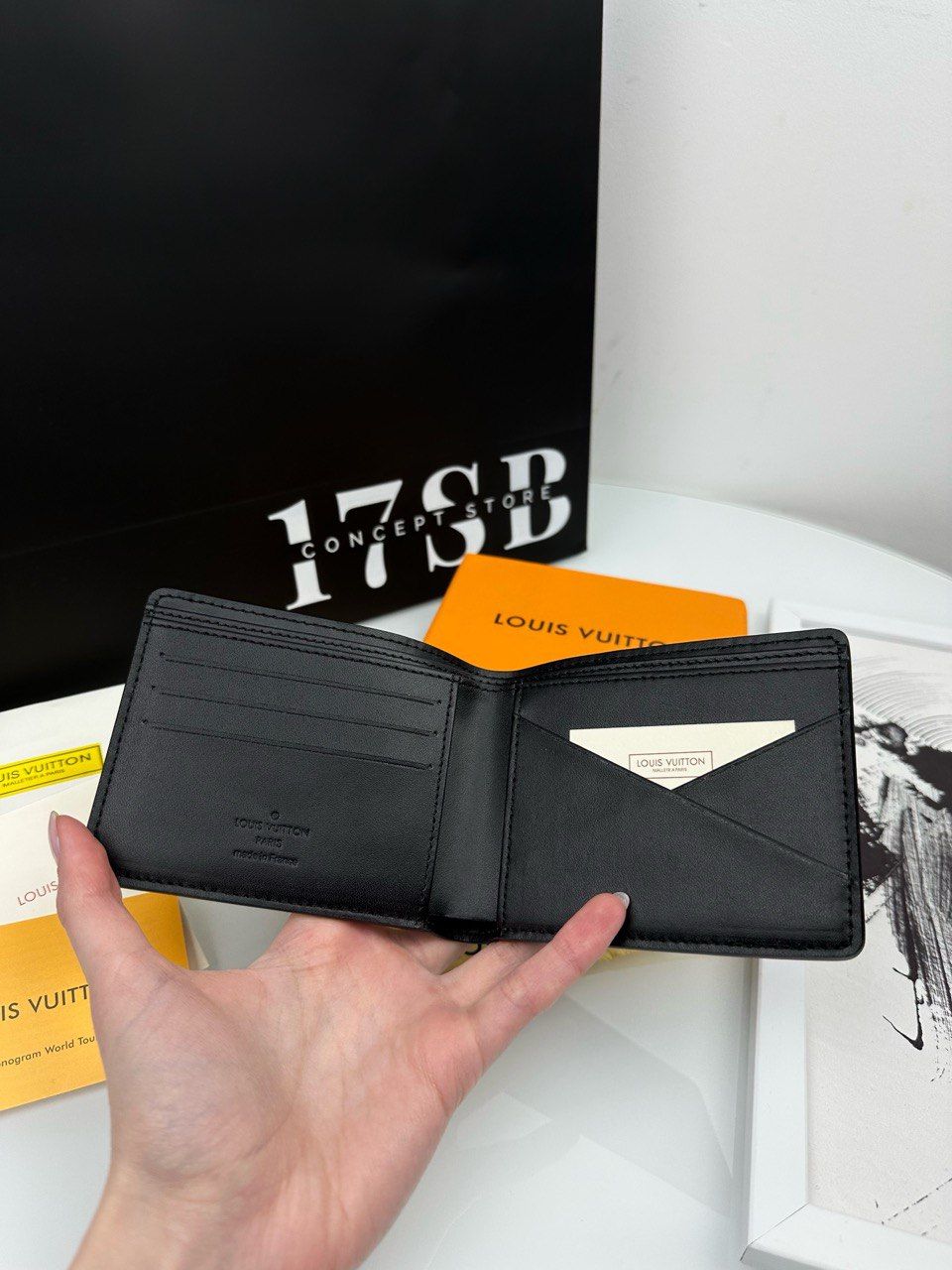 wallet black large logos, In stock