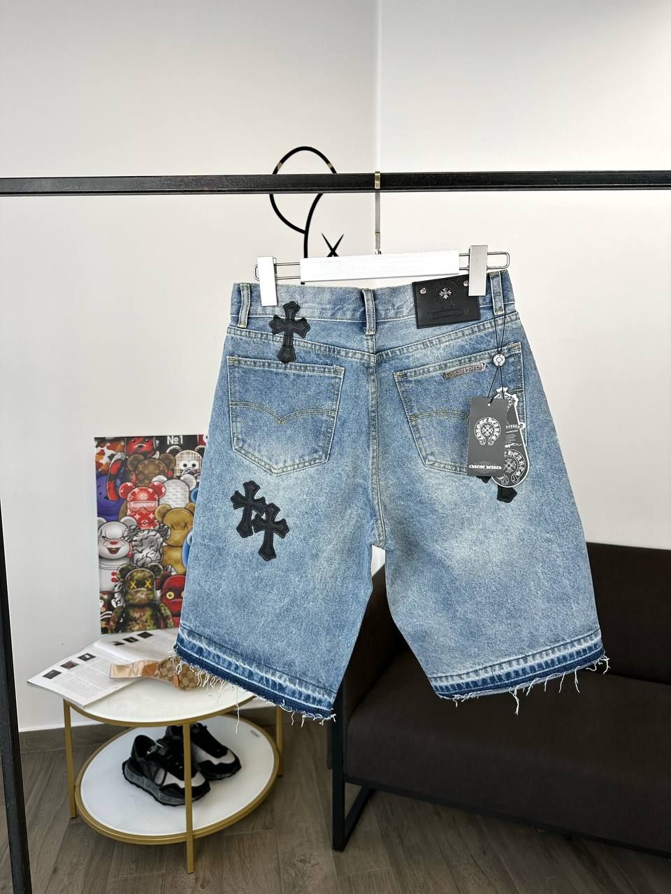 Denim shorts with crosses, S