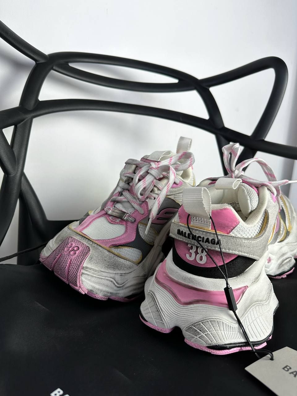 Cargo sneakers in white and pink, Out of stock, 36