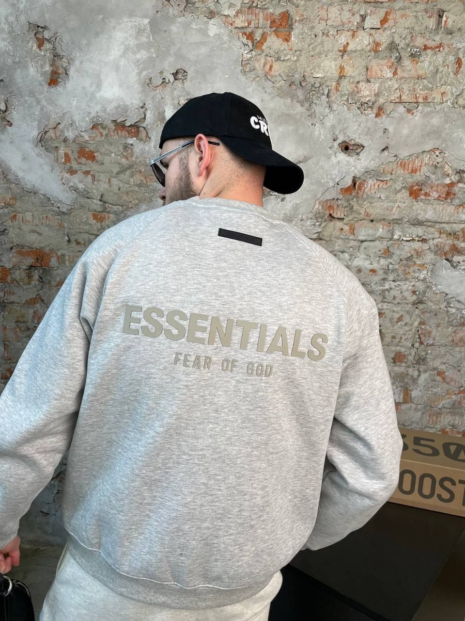 Essentials sweatshirt gray melange padded