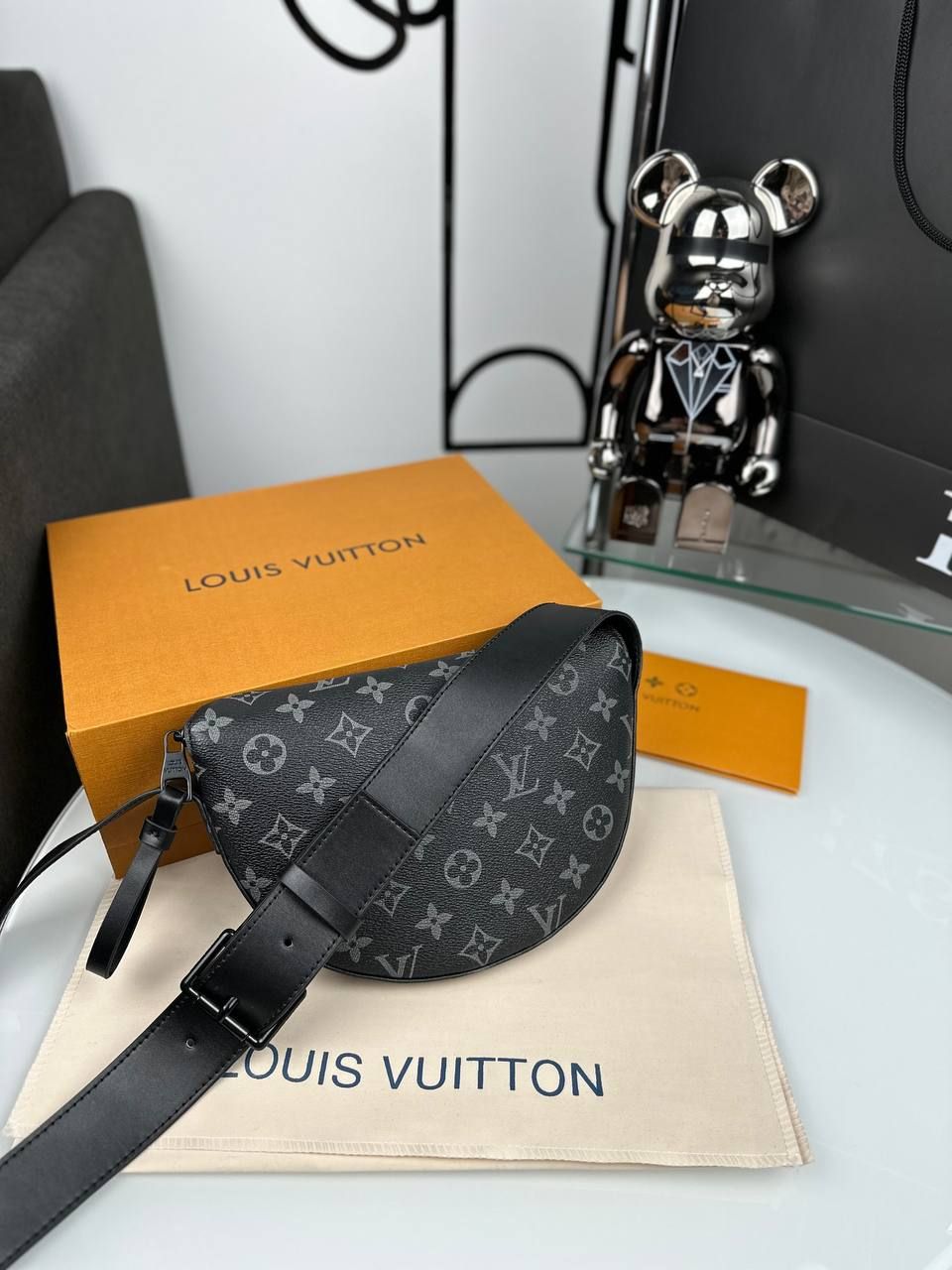 Black bag LV Moon, In stock