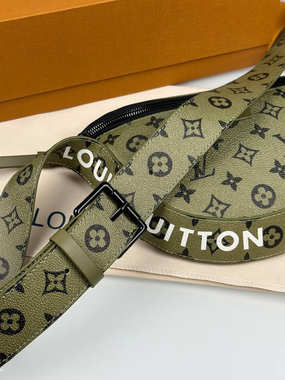 Green bag LV Moon, In stock