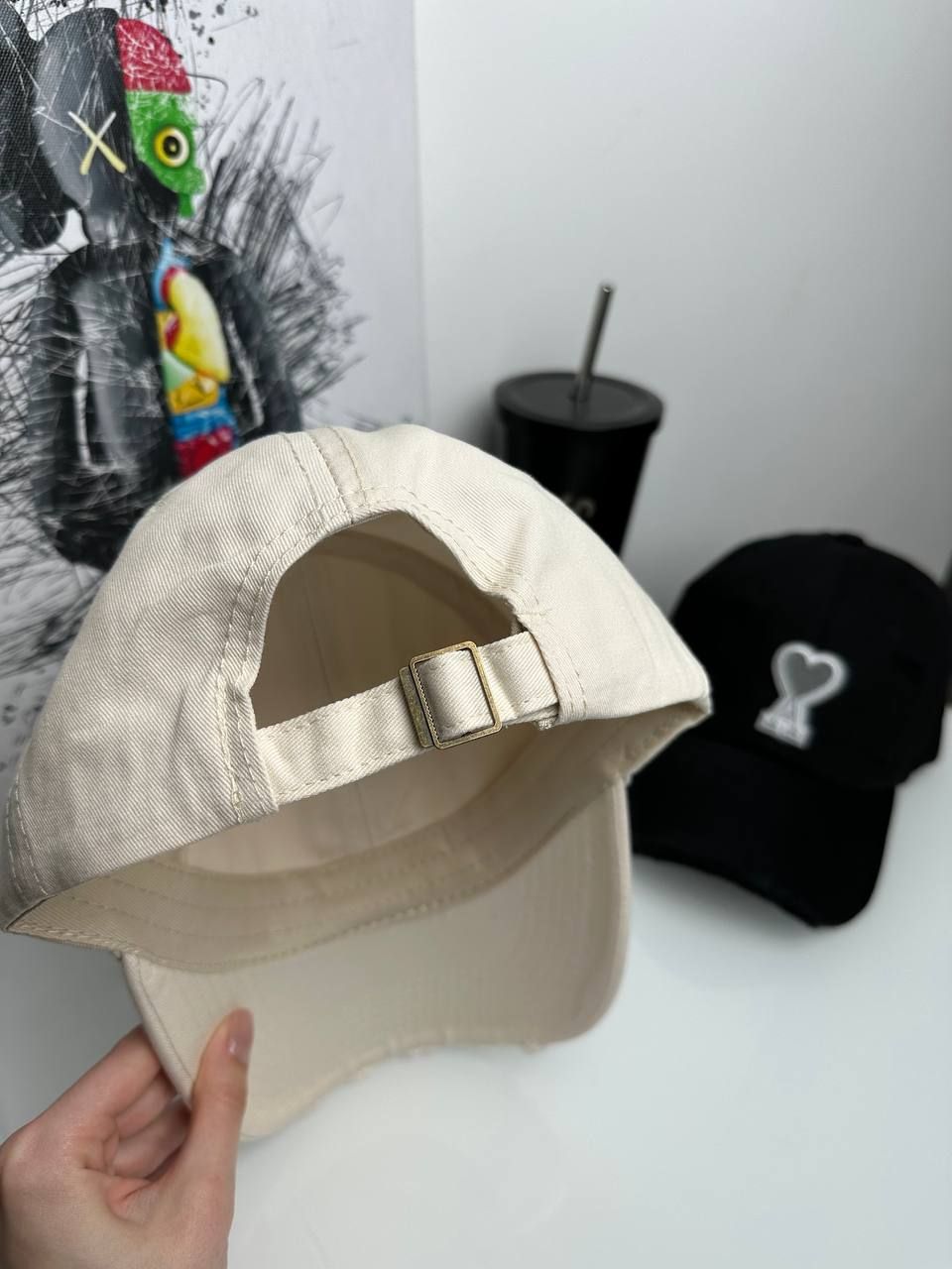 Cap beige torn, In stock