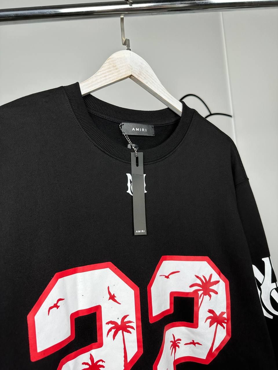 Black sweatshirt with red lettering 22, XL