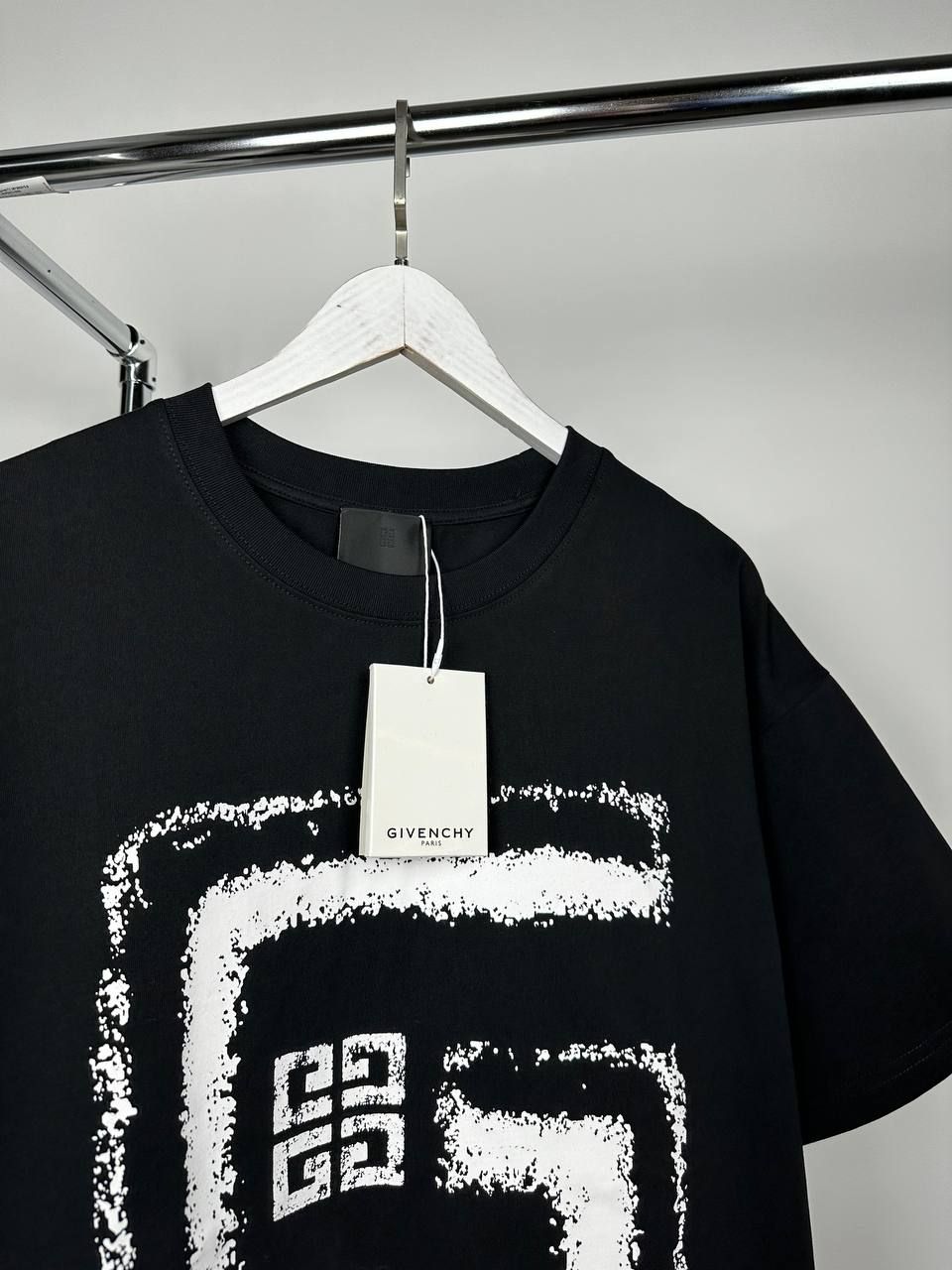 Black T-shirt with white print, L