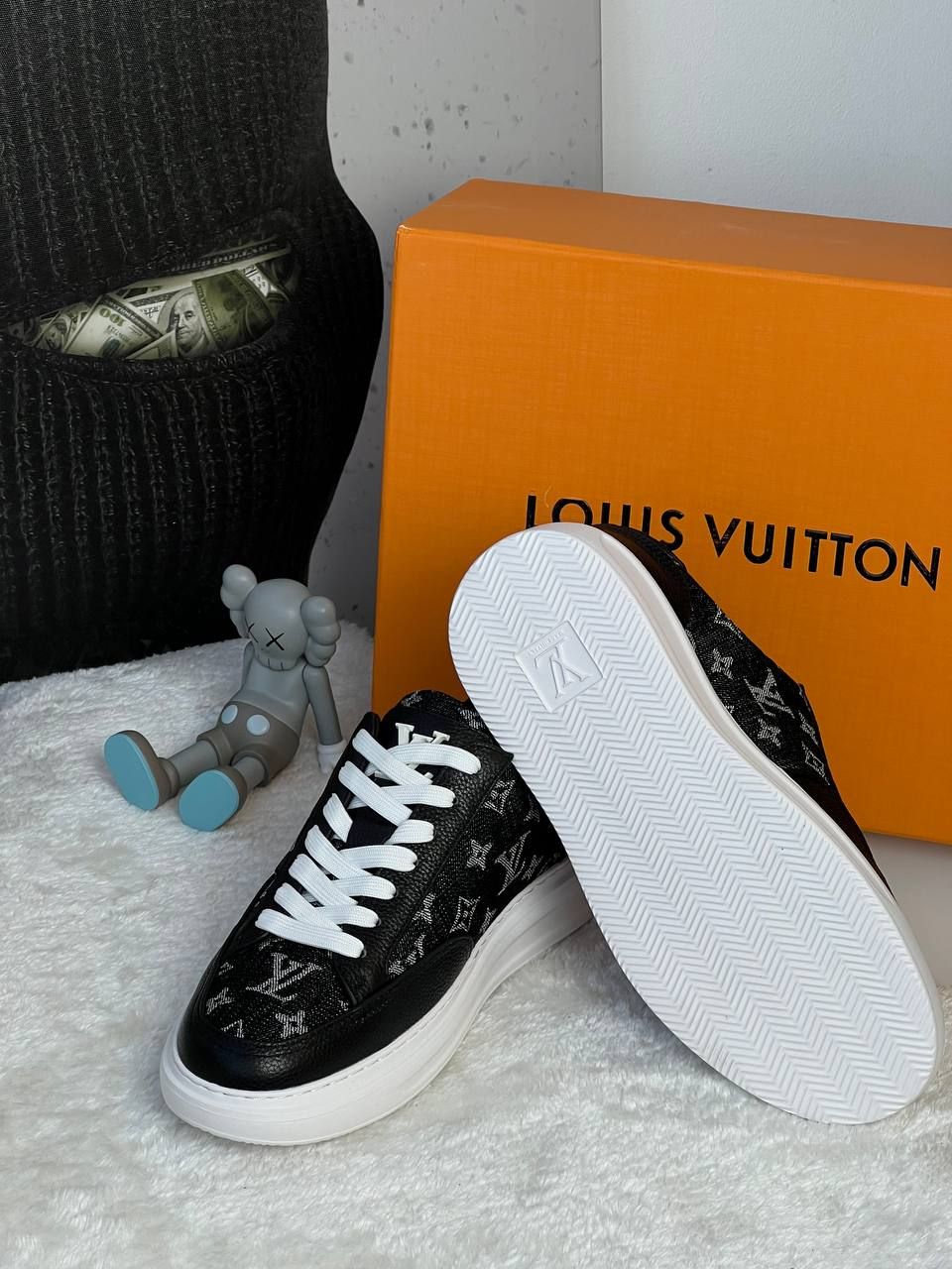 Black denim sneakers in logos, Out of stock, 36