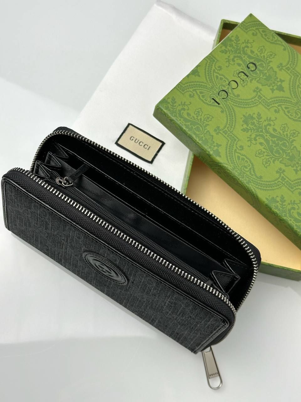 Clutch gray with print, Out of stock