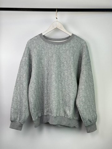 Sweatshirt gray with a pattern, L