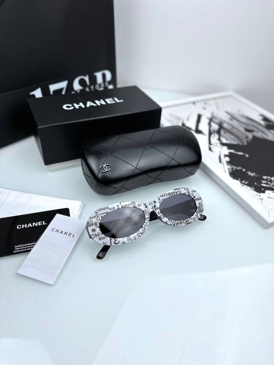 Окуляри CHANEL білі в написах, 1