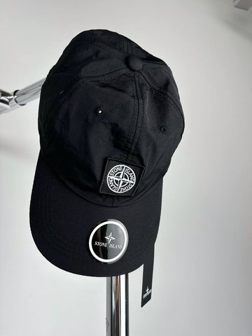 Чорна кепка з білим логотипом, Немає в наявності