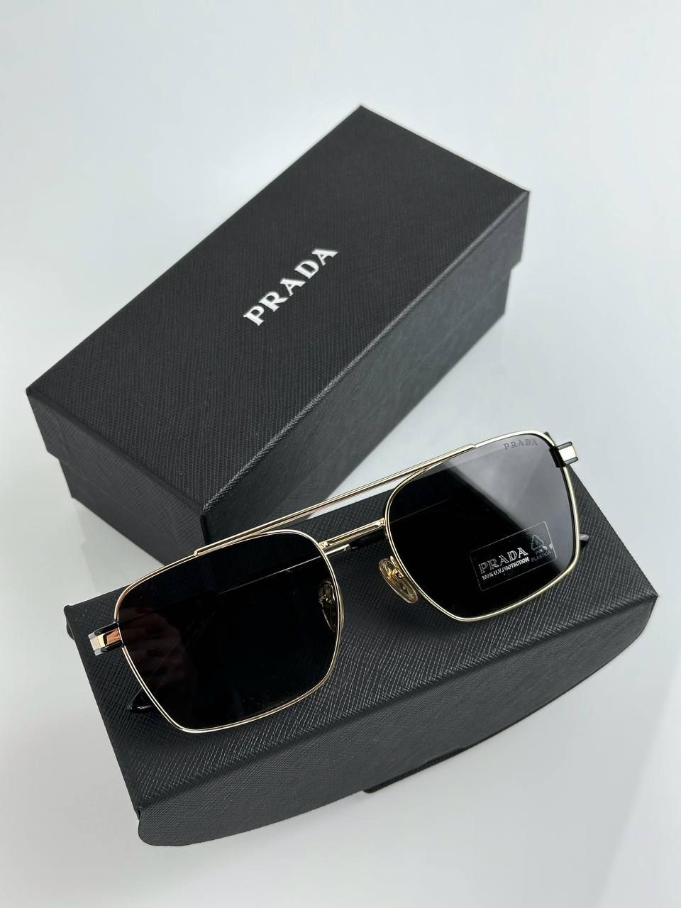 Glasses black lens with gold frame, 2