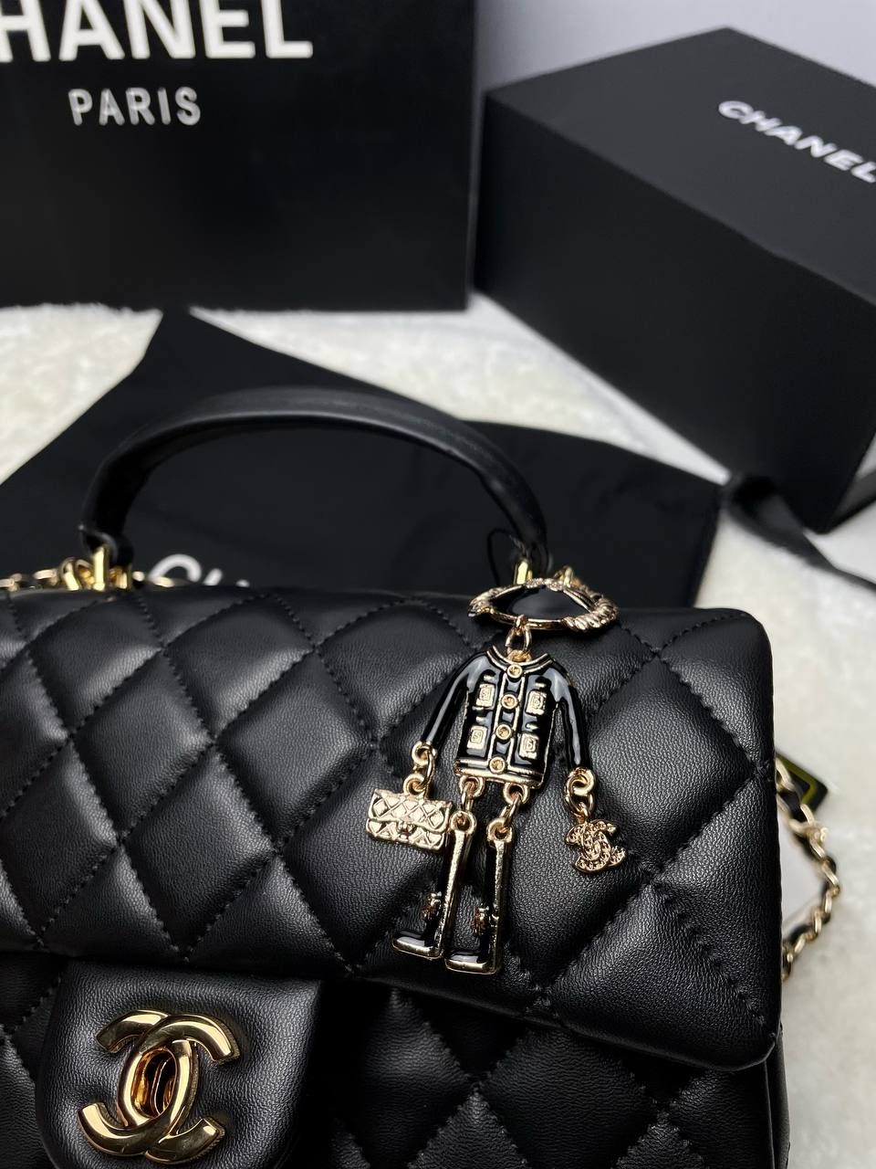 Сумка Chanel Mini Flap Bag, Нет в наличии