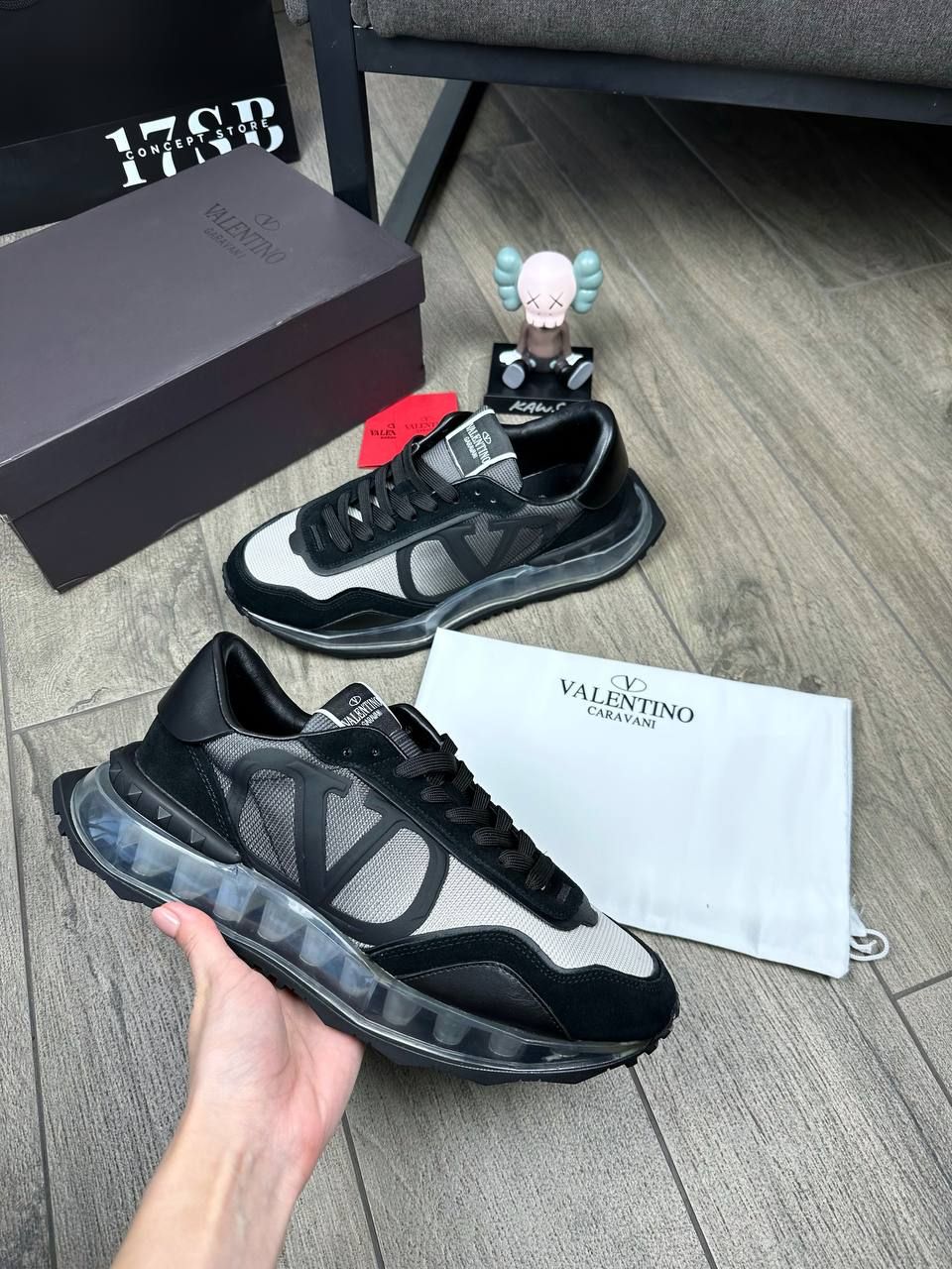 Sneakers black and gray, In stock, 41