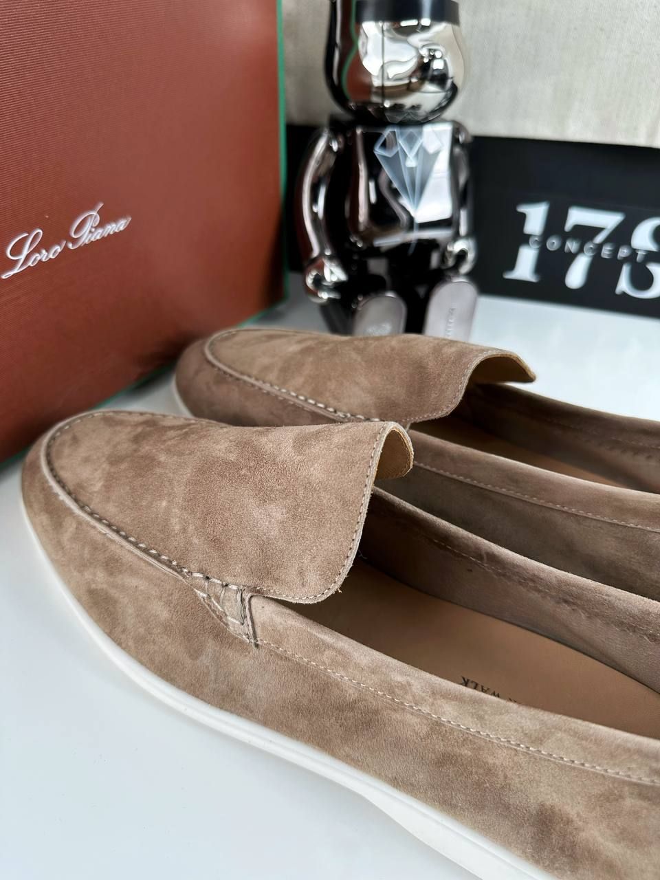 Beige suede loafers, In stock, 45