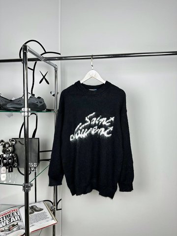 Чорний светр з білим написом, L