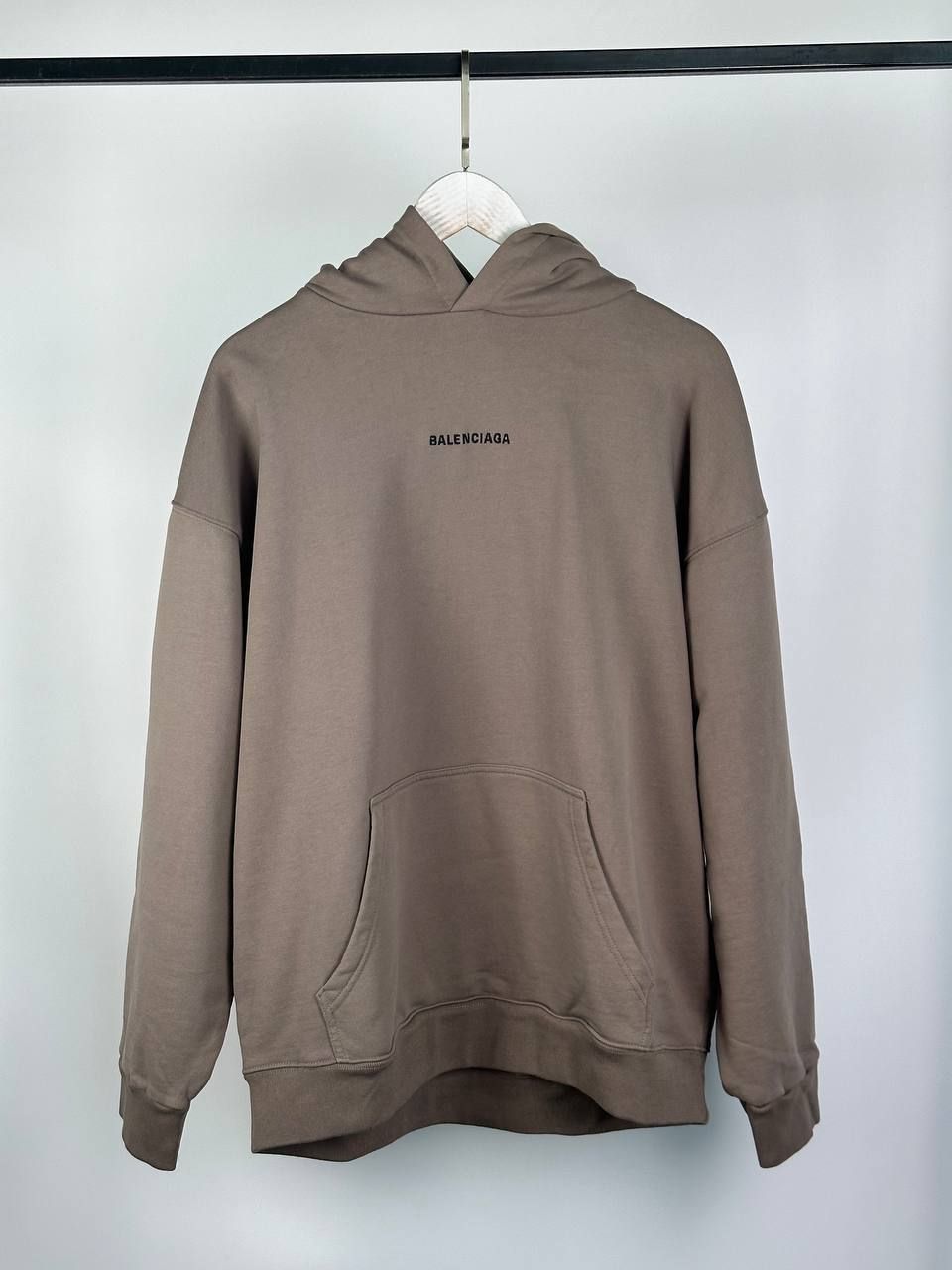 Hoodie brown with black lettering, S